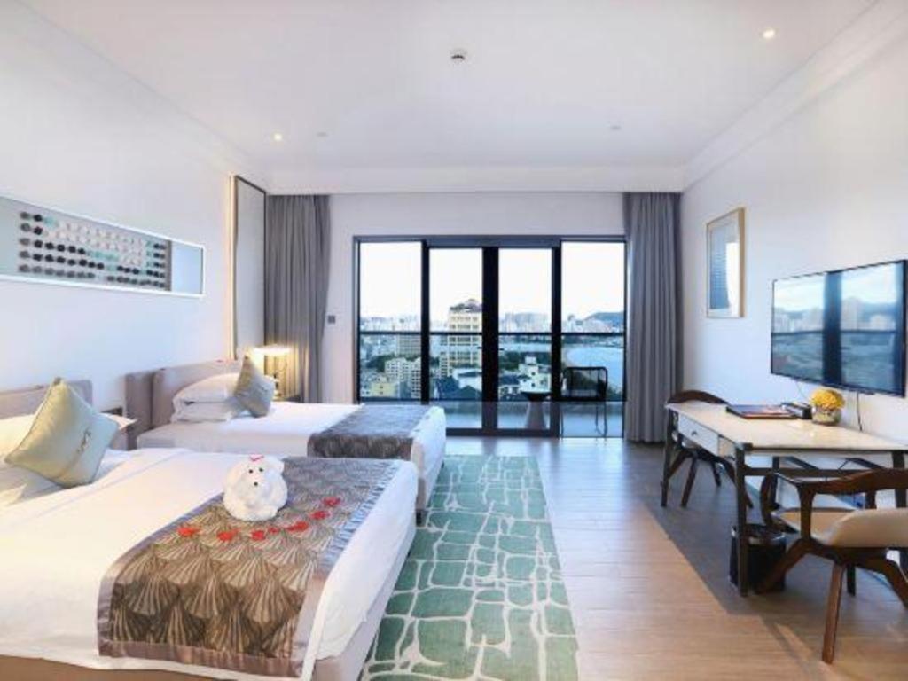 Rock Platinum Sea View Hotel Sanya Esterno foto